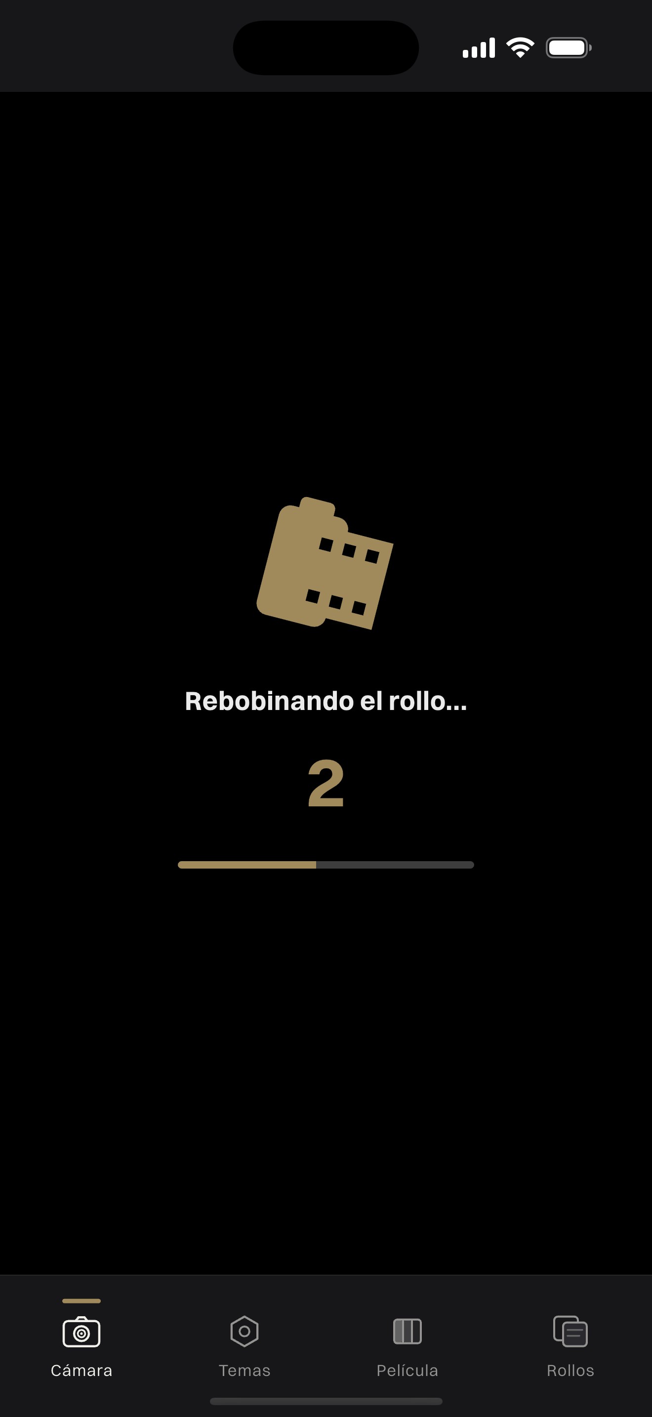 Rebobinando un rollo de 24 fotos