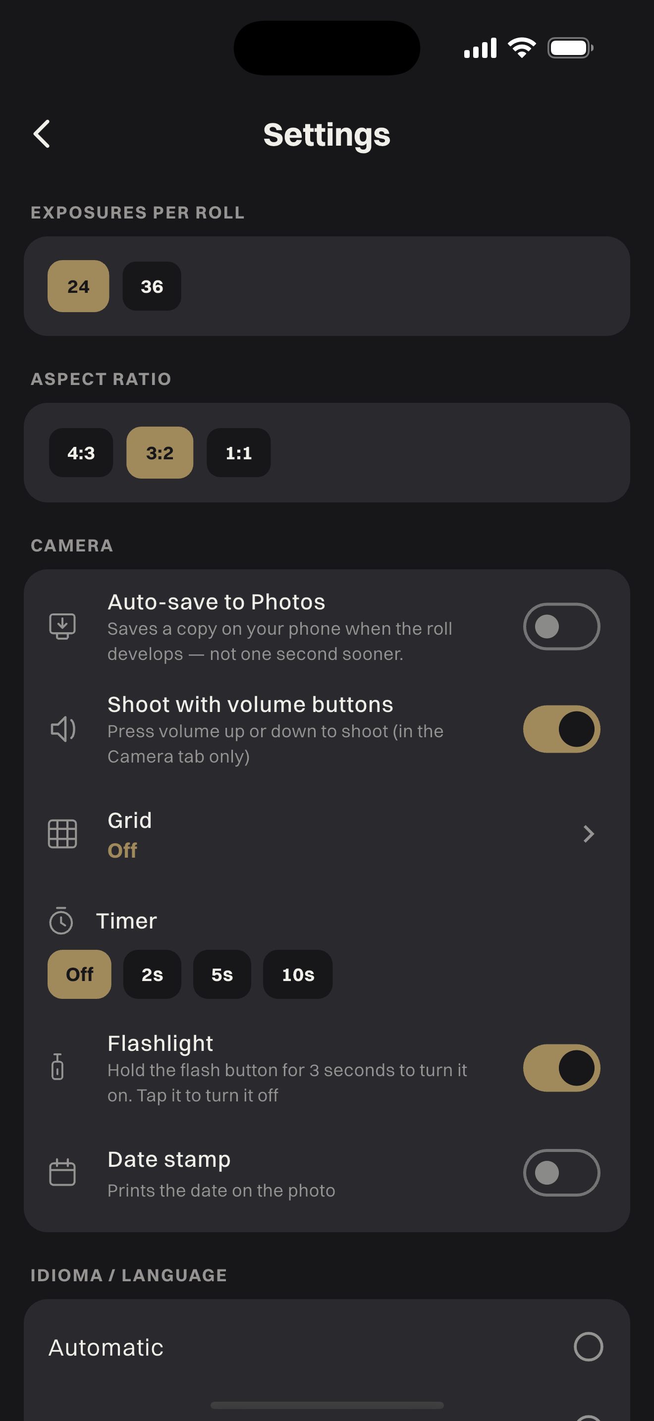 WorthWait settings: exposures per roll, aspect ratio and camera options